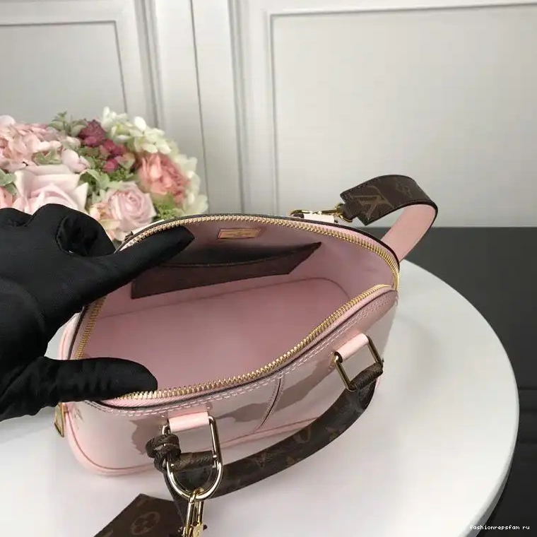 Fashionrepsfam ru Bags LV 19T1L0240 0819